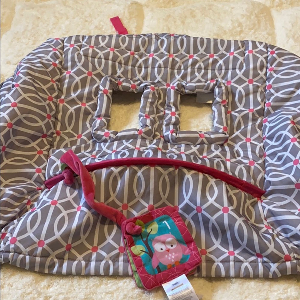 Hoppy shopping cart cover